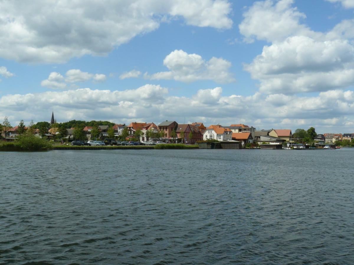 Kleines Ferienhaus Am Feldrand Malchow  Kültér fotó
